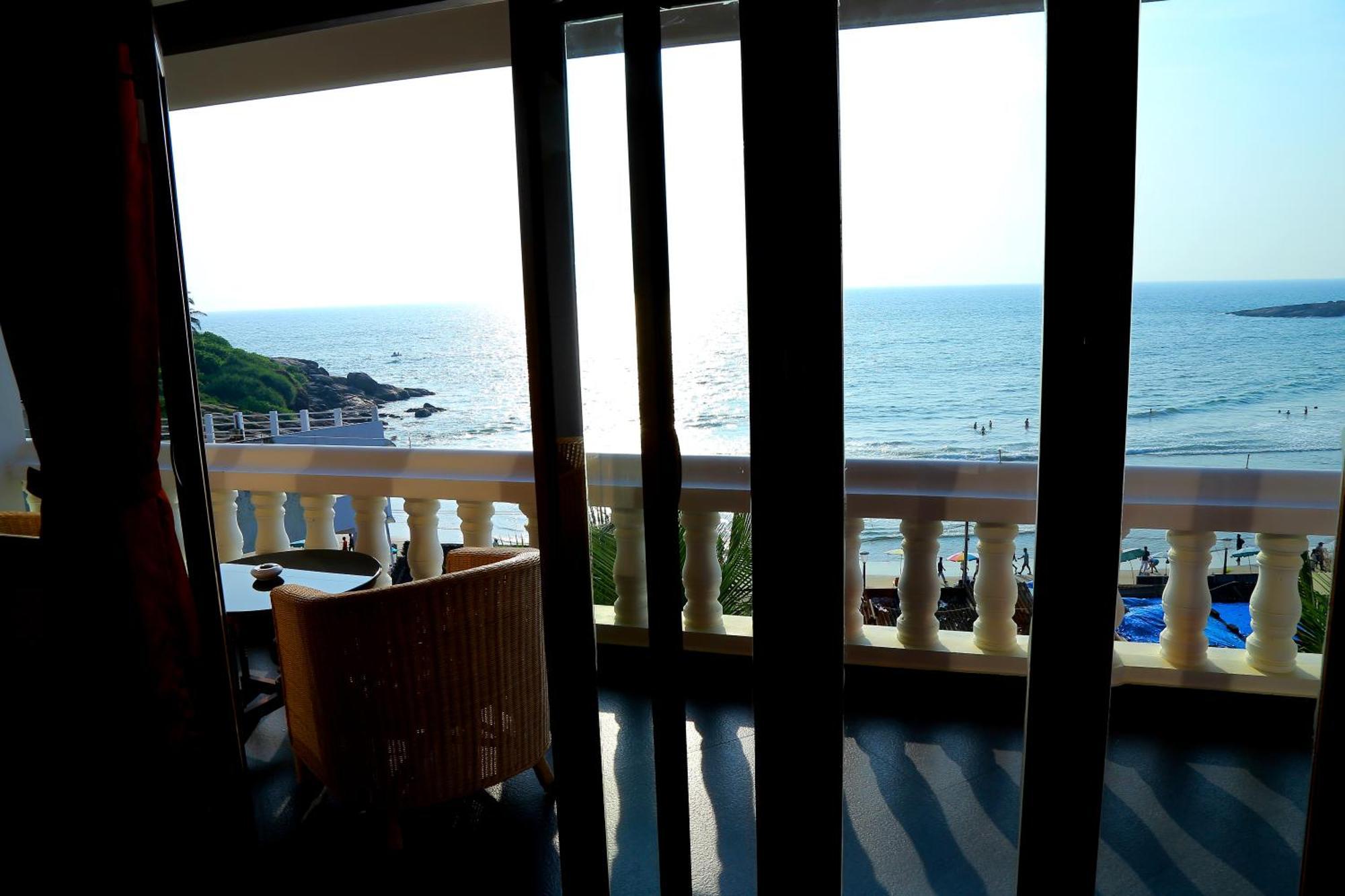 Little Elephant Beach Resort Kovalam Oda fotoğraf